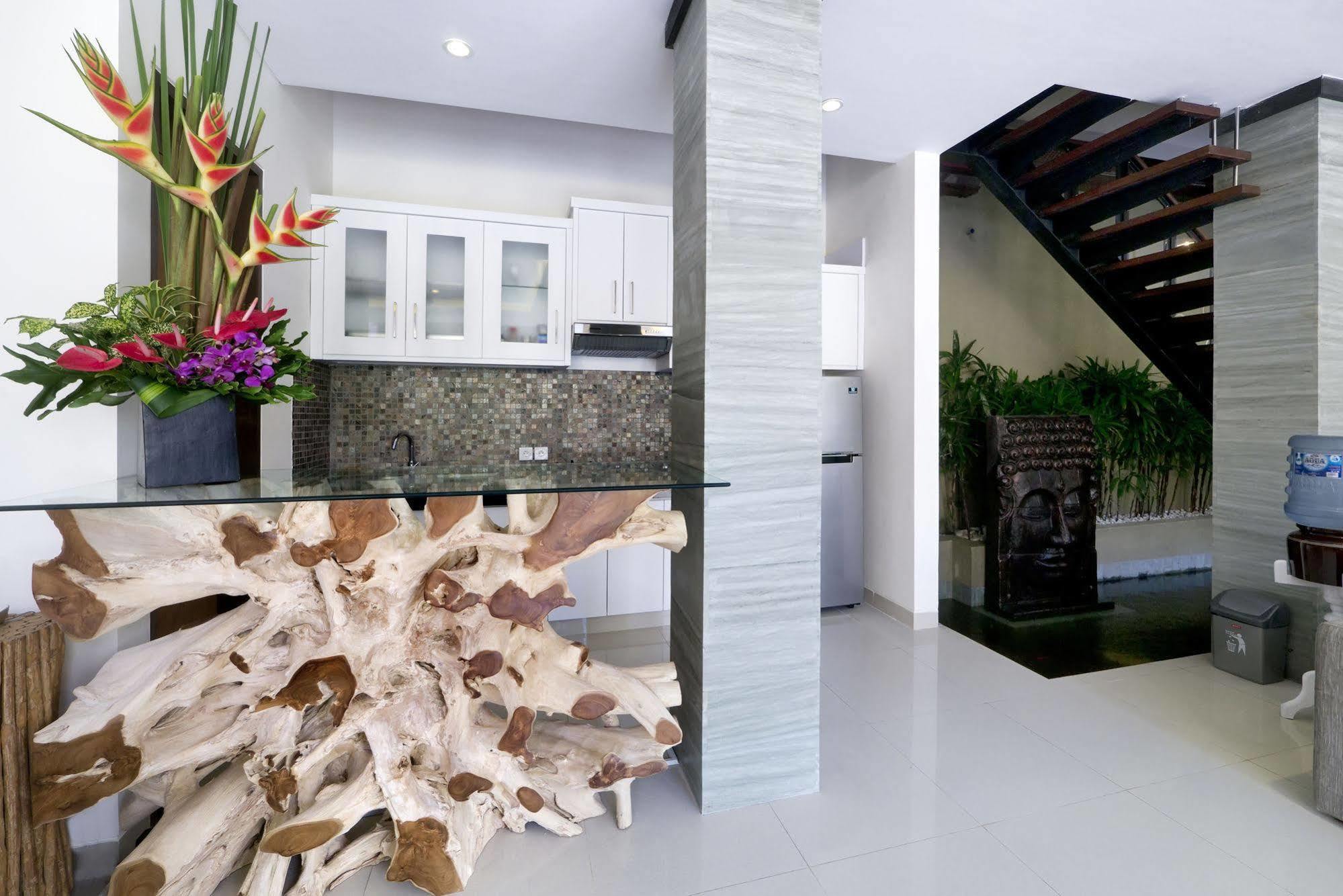 The Kumpi Villas Seminyak  Ngoại thất bức ảnh