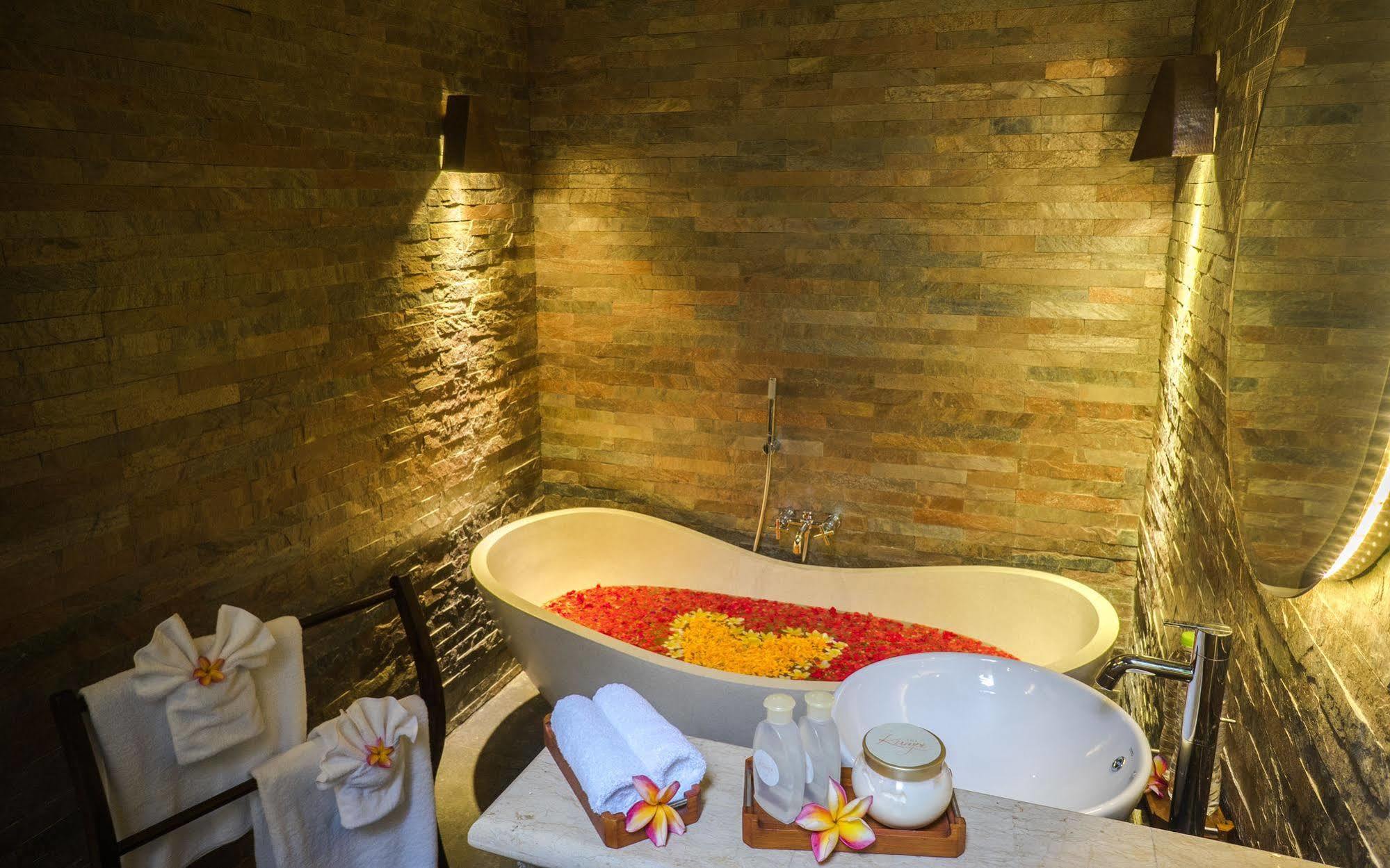 The Kumpi Villas Seminyak  Ngoại thất bức ảnh